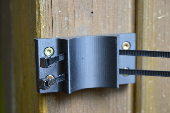 Wandhalterung Poolschlauch 32mm / 38mm