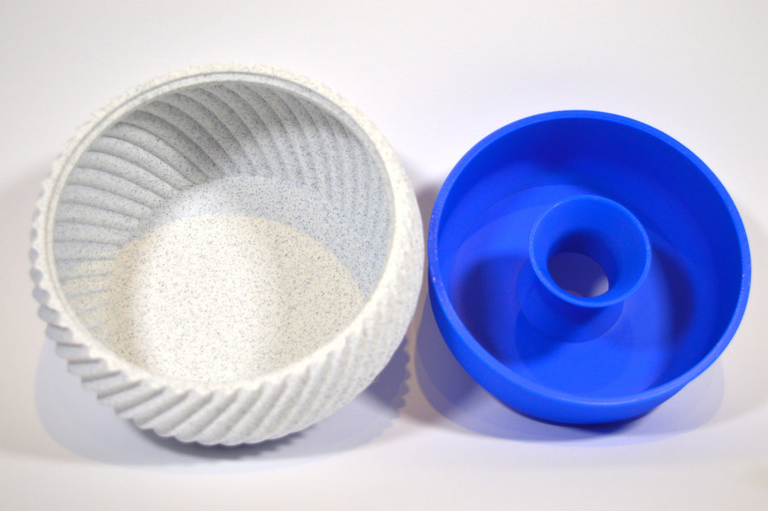 Snack-Schale mit Abfallfach für Erdnüsse, Pistazien, etc.