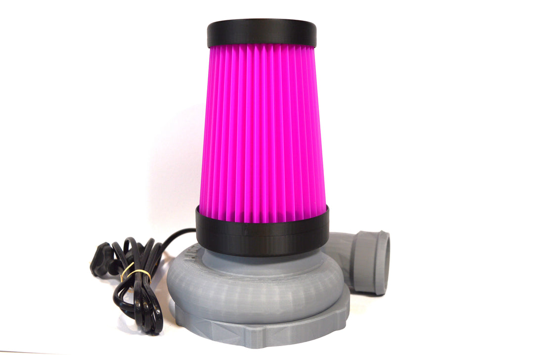 Turbo-Laderlampe mit pinken Luftfilter