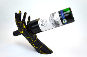 Flaschenhalter in Handform