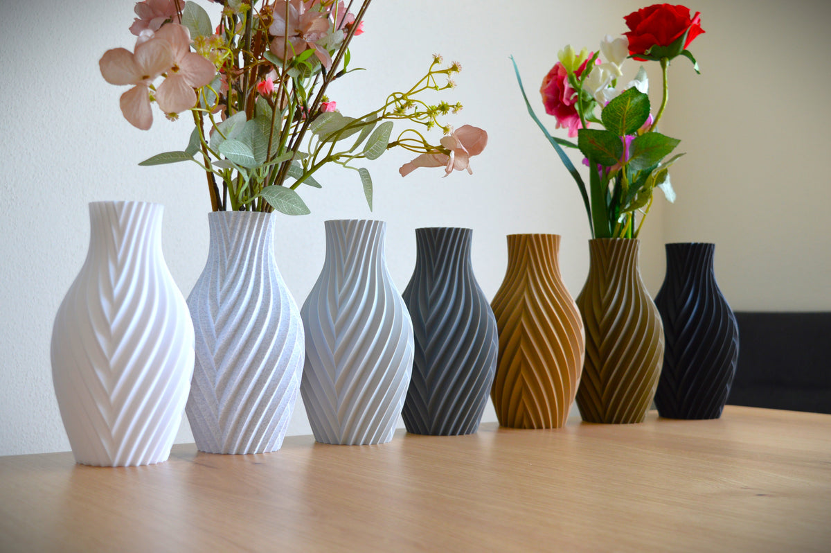 Maik3D Blumenvase „Nivara“ – Nachhaltige 3D-Vase mit wasserdichten Einsatz